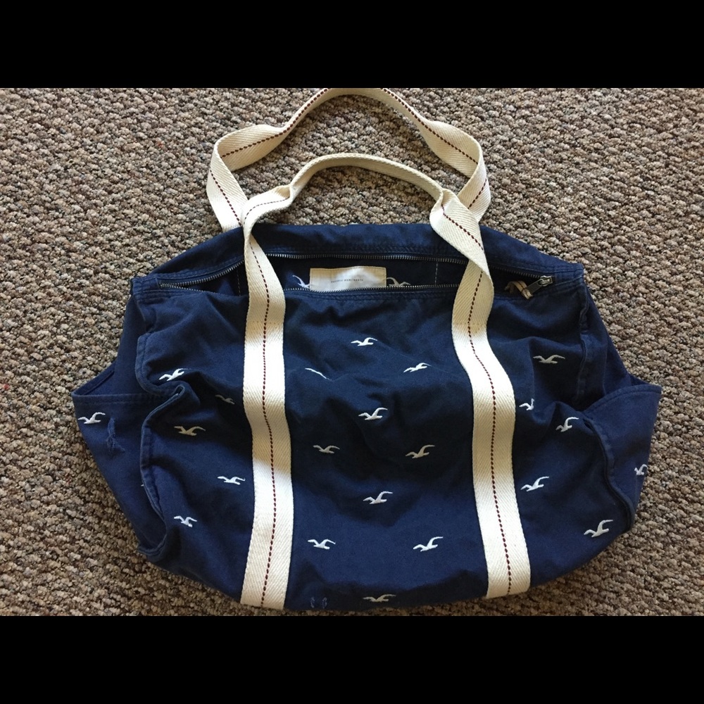 Hollister Travel Bag